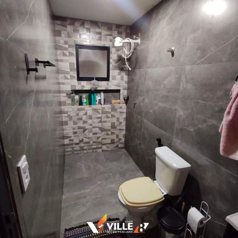 Casa à venda no Novo Horizonte: 