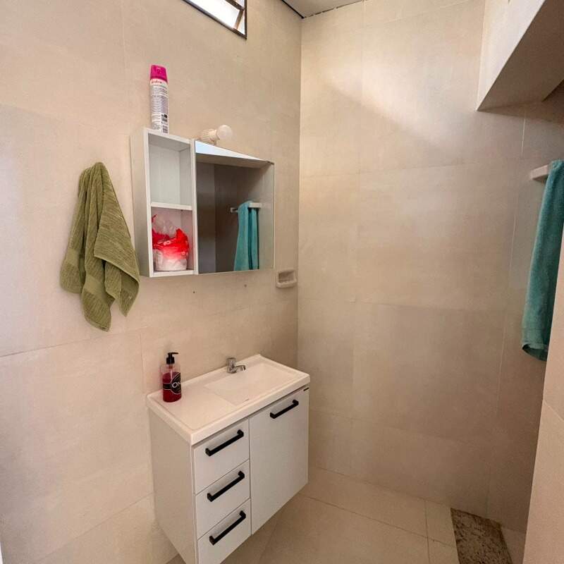Sala para aluguel no Centro: 