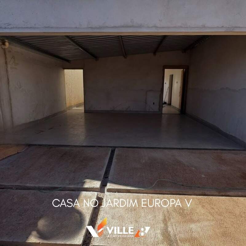 Casa à venda no Jardim Europa V: 