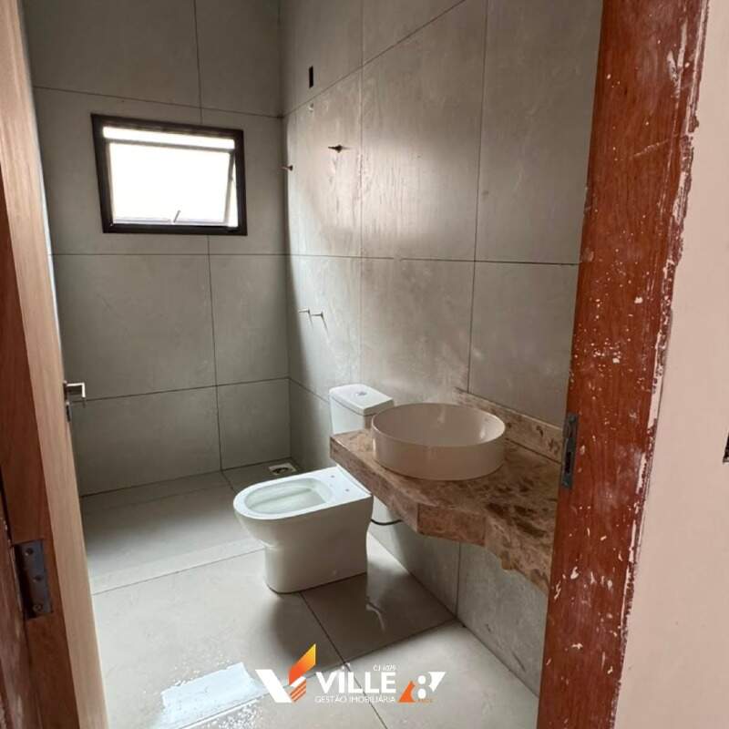 Casa à venda no Jardim Europa V: 