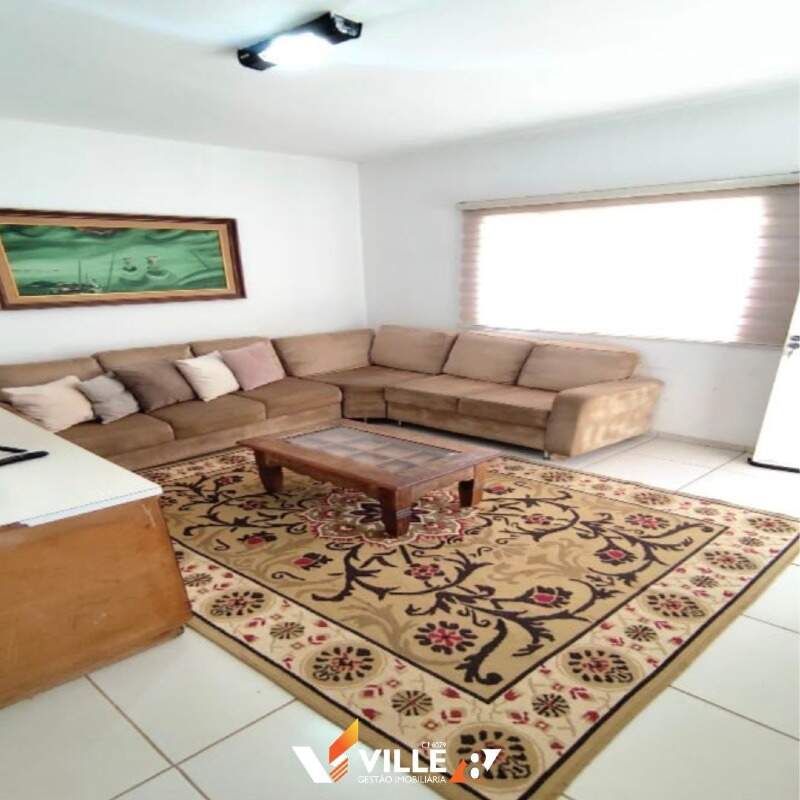 Casa à venda no Guilhermina Vieira Chaer: 