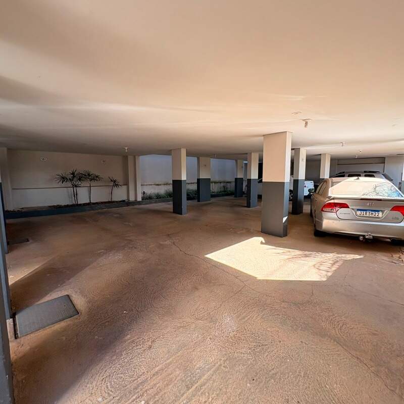 Apartamento para aluguel no Guilhermina Vieira Chaer: 