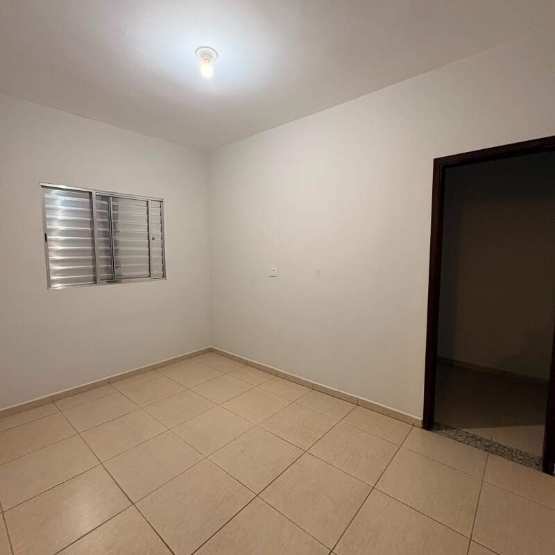 Apartamento para aluguel no Guilhermina Vieira Chaer: 