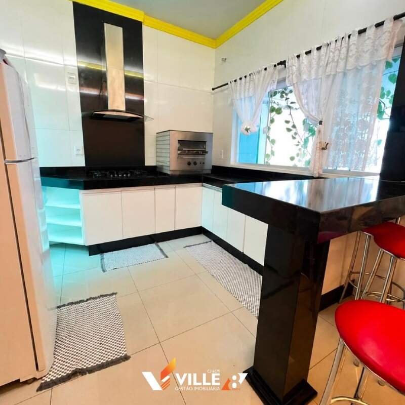 Casa à venda no Santa Mônica: 