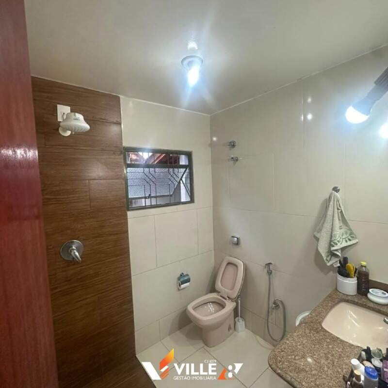 Casa à venda no Vila João Ribeiro: 