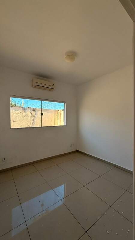 Sala para aluguel no Centro: 