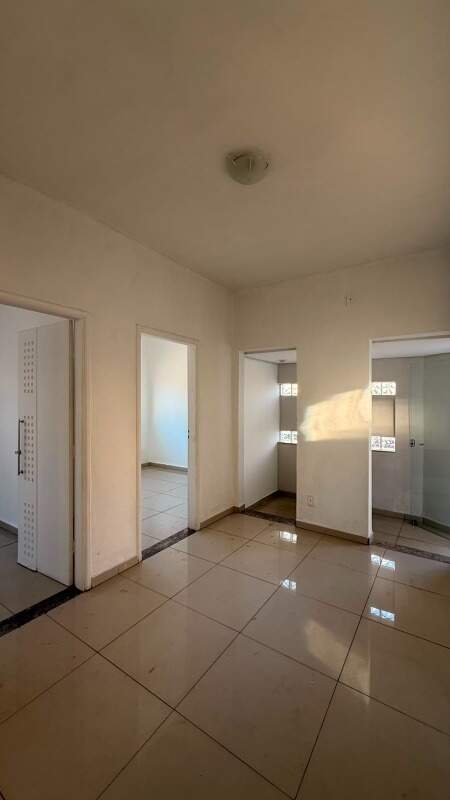 Sala para aluguel no Centro: 