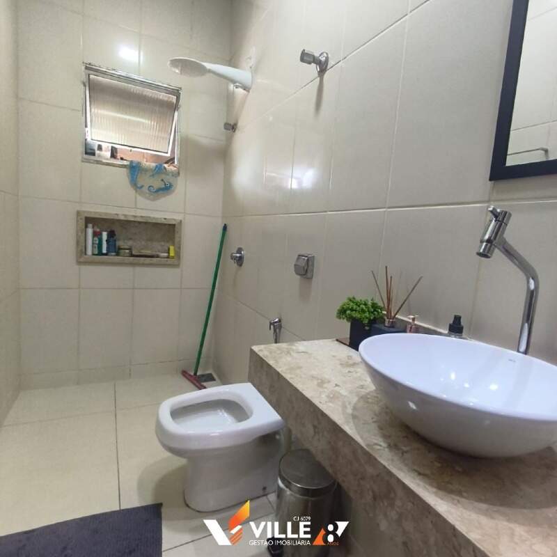 Casa à venda no Jardim Europa III: 