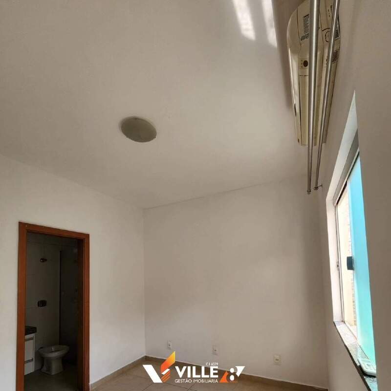 Casa à venda no Vila João Ribeiro: 