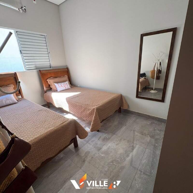 Casa à venda no Jardim Europa V: 