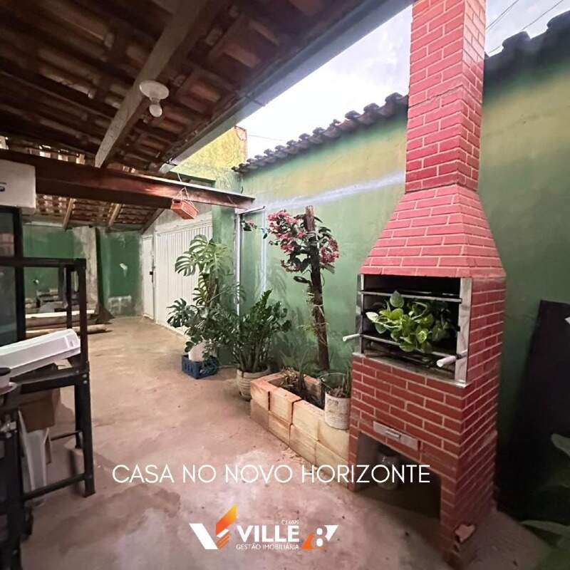Casa à venda no Novo Horizonte: 