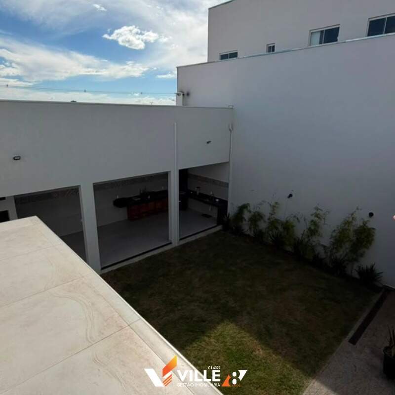 Casa à venda no Mangabeiras V : 