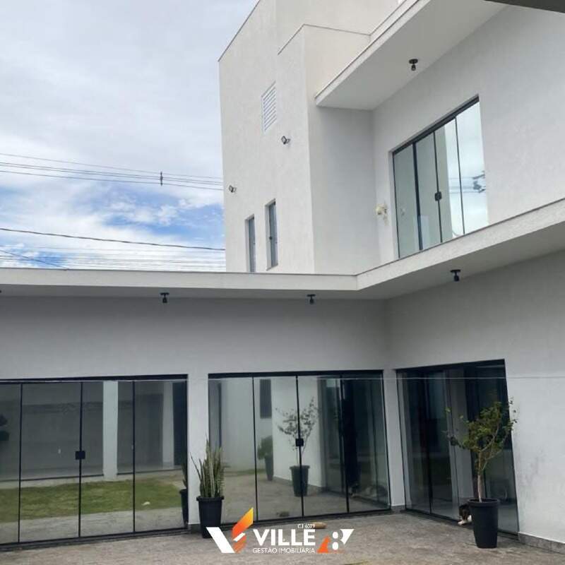 Casa à venda no Mangabeiras V : 