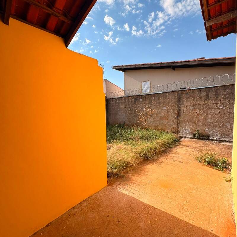 Casa para aluguel no Loteamento Max Newmann: 