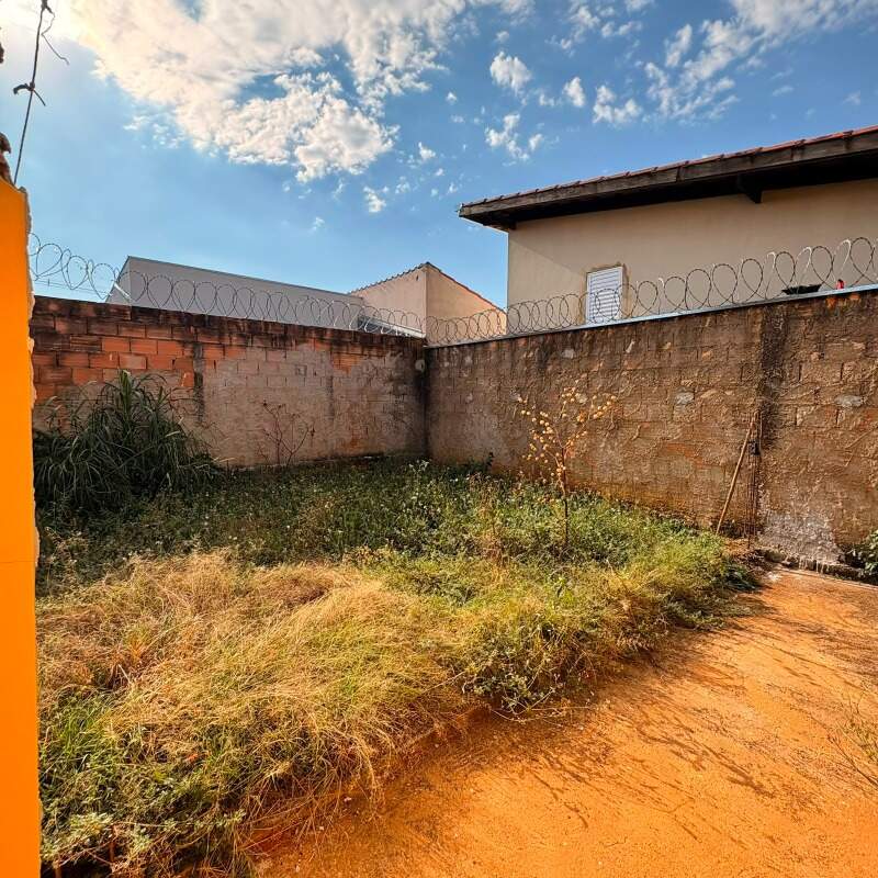 Casa para aluguel no Loteamento Max Newmann: 