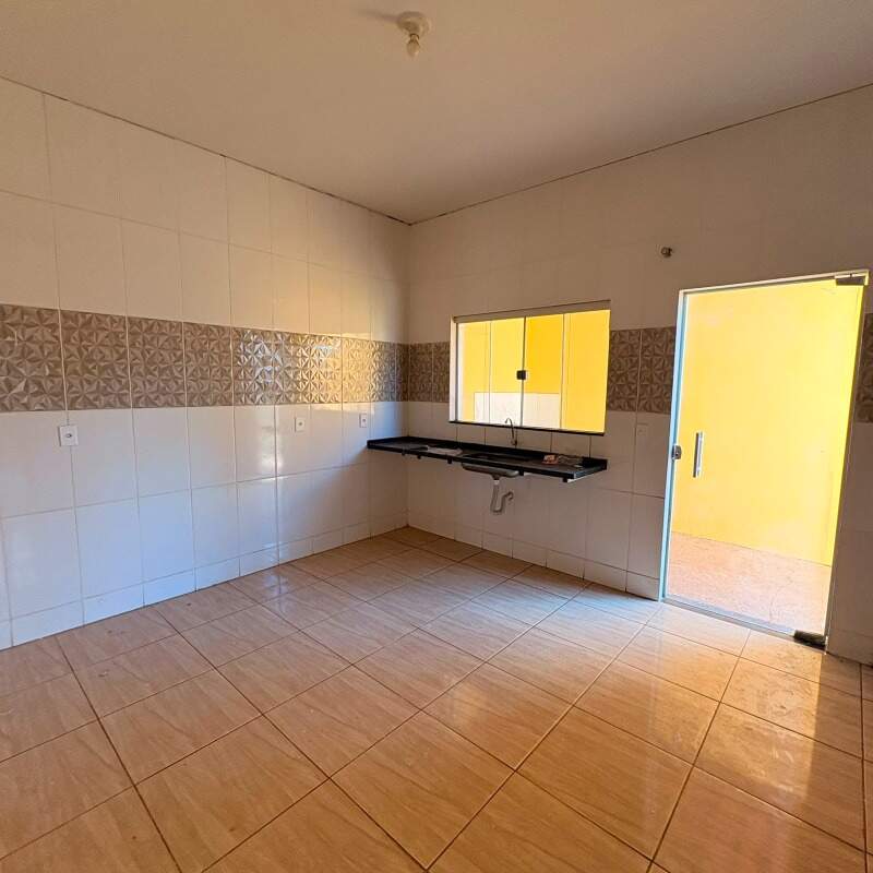 Casa para aluguel no Loteamento Max Newmann: 