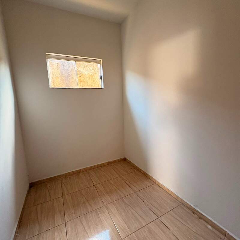 Casa para aluguel no Loteamento Max Newmann: 