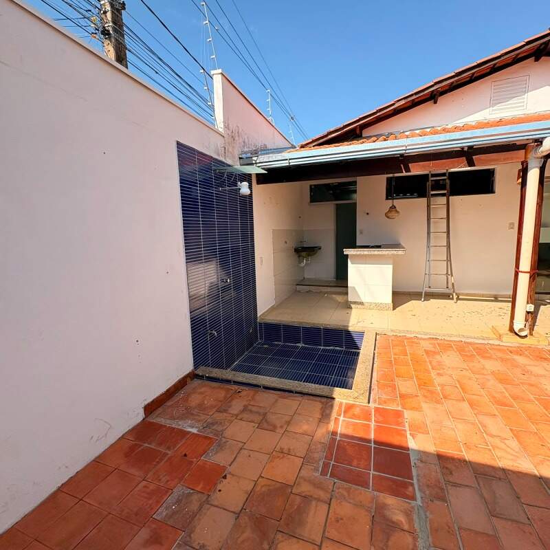 Casa para aluguel no Jardim Natália: 
