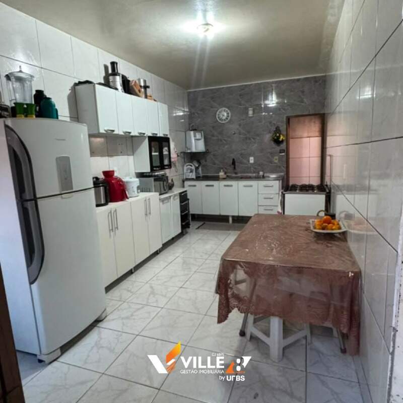 Casa à venda no Bom Jesus: 