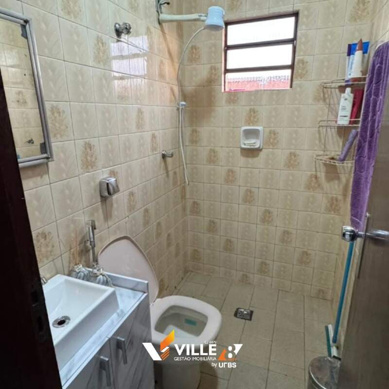 Casa à venda no Bom Jesus: 