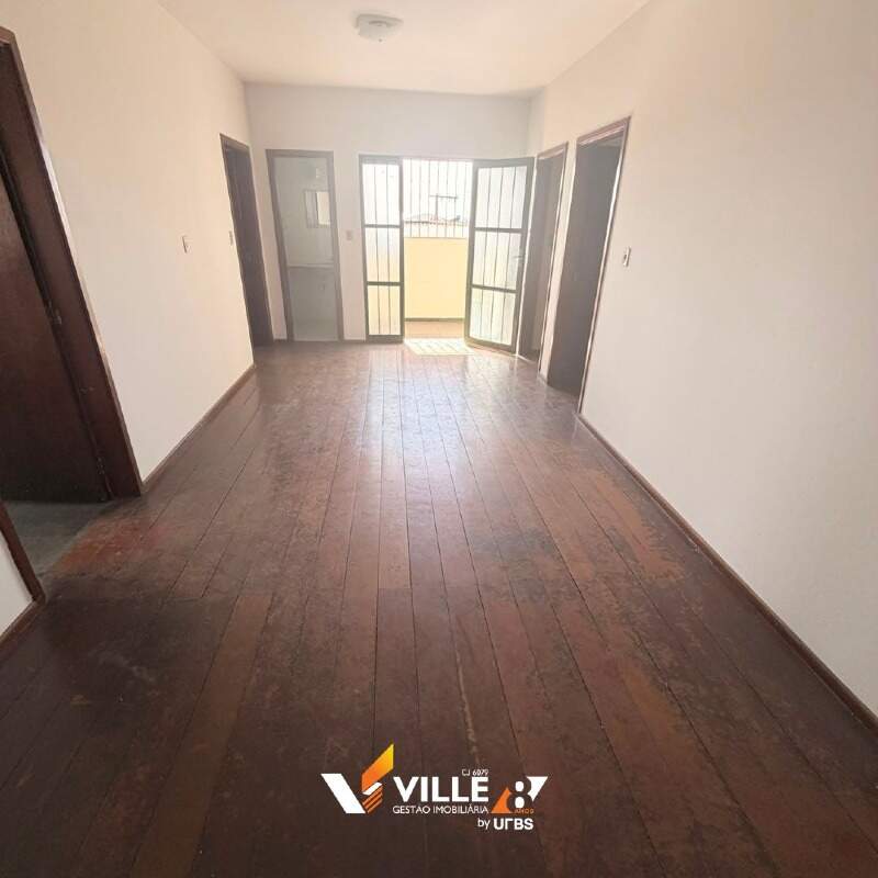 Apartamento à venda no Urciano Lemos: 