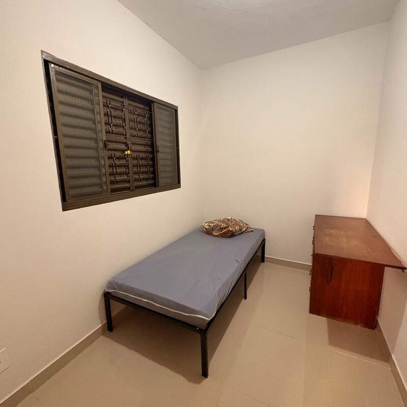 Casa para aluguel no Parque das Flores: 