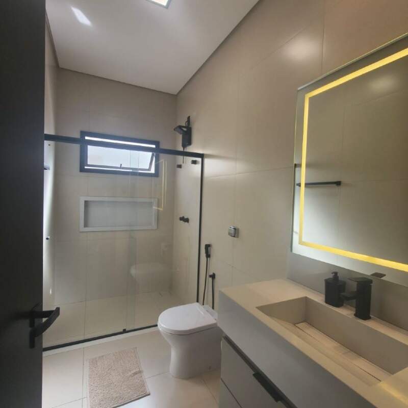 Casa à venda no Condomínio Bocaina: 