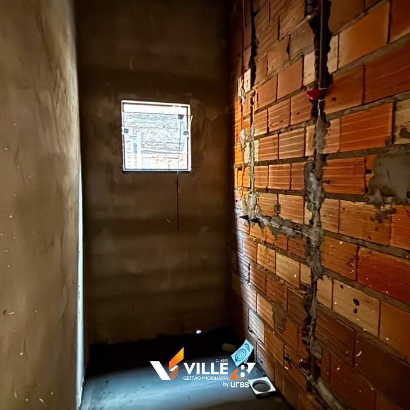 Casa à venda no Mangabeiras IV : 