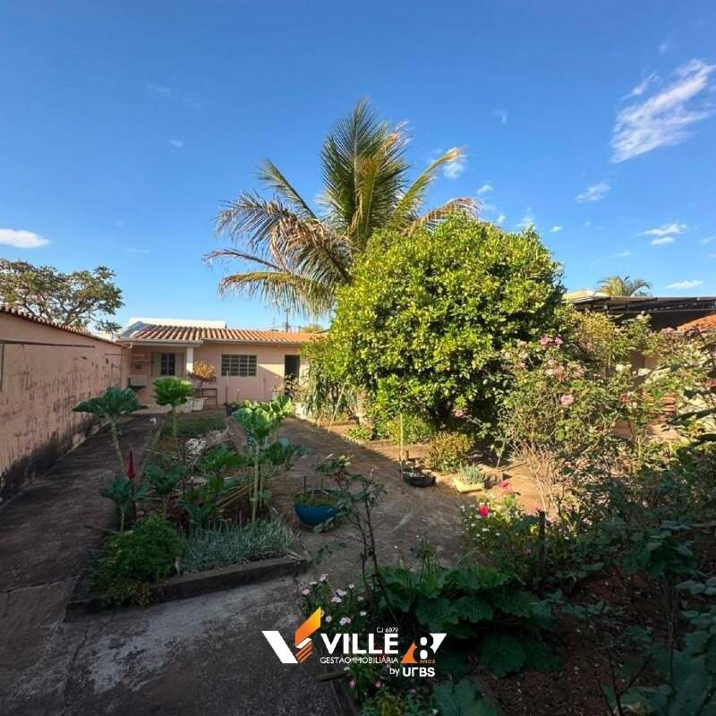 Casa à venda no Novo Santo Antônio: 