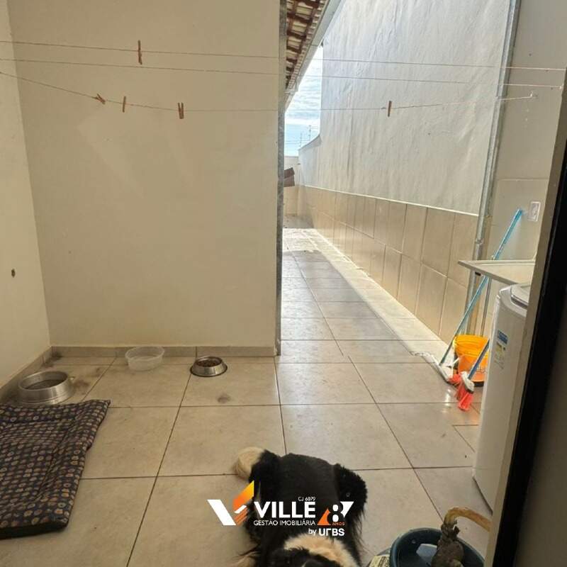 Casa à venda no Jardim Europa V: 