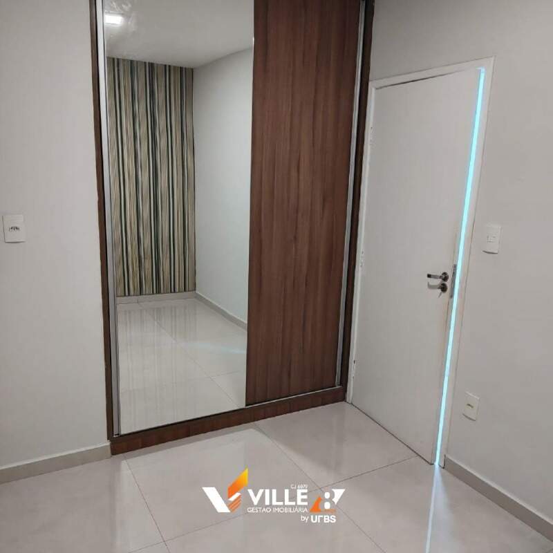 Apartamento à venda no Guilhermina Vieira Chaer: 