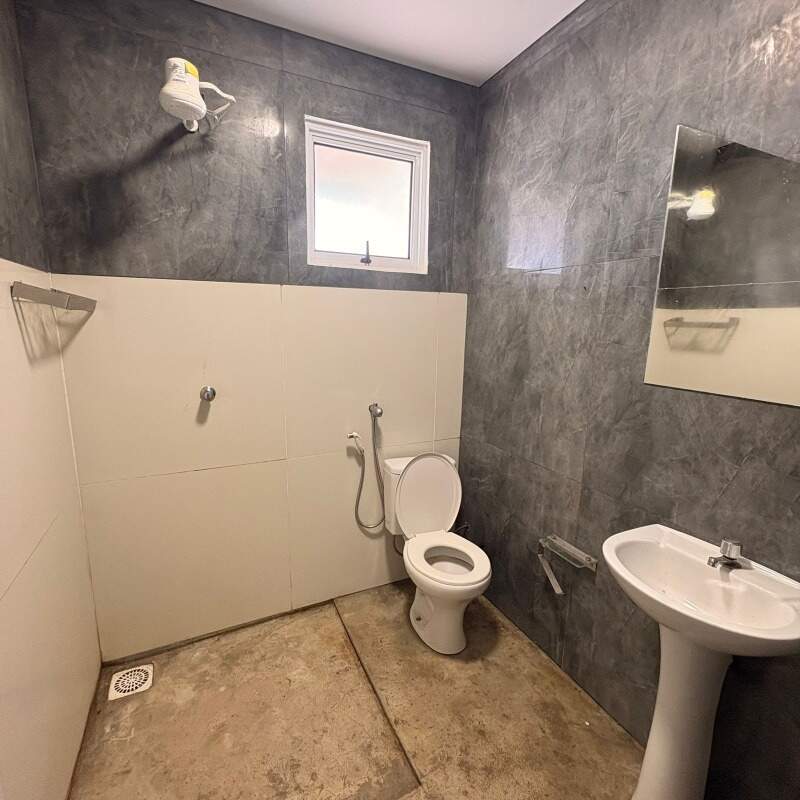 Casa para aluguel no Vila Santa Luzia: 