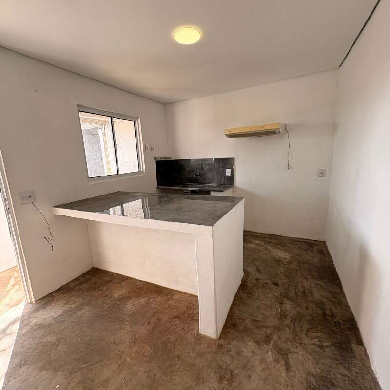 Casa para aluguel no Vila Santa Luzia: 