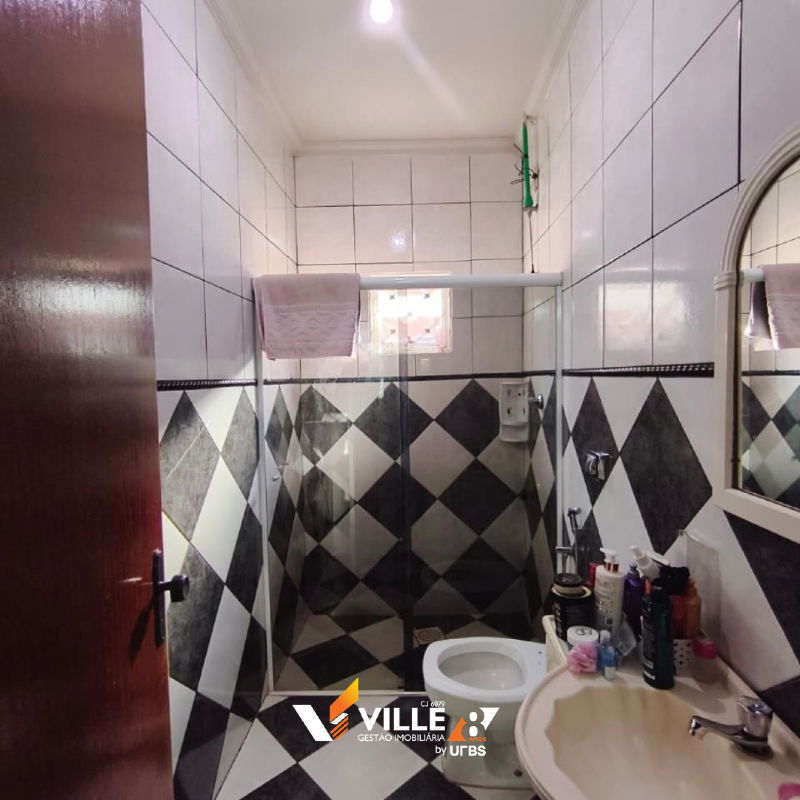 Casa à venda no Engenheiro Clovis Freitas Leal: 