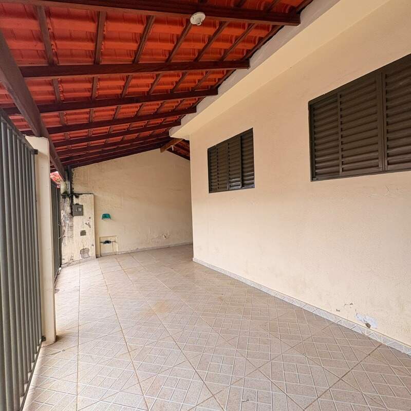 Casa para aluguel no Recanto do Ipê: 