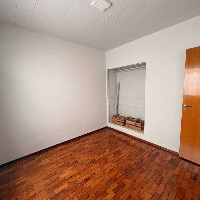Casa para aluguel no Centro: 