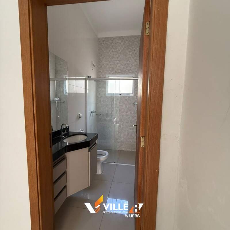 Casa à venda no Jardim Europa V: 