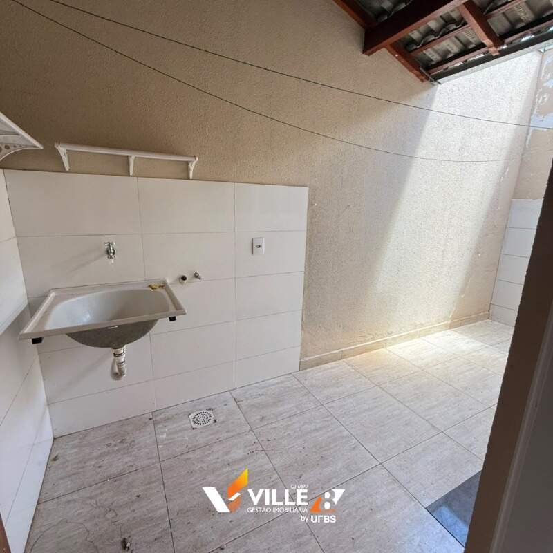 Casa à venda no Jardim Europa V: 