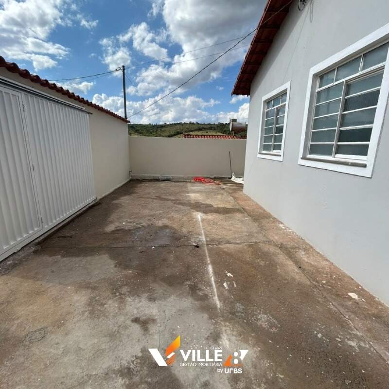 Casa à venda no Maria do Rosário: 