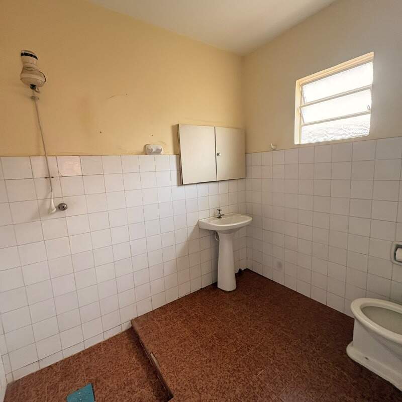 Casa para aluguel no Centro: 
