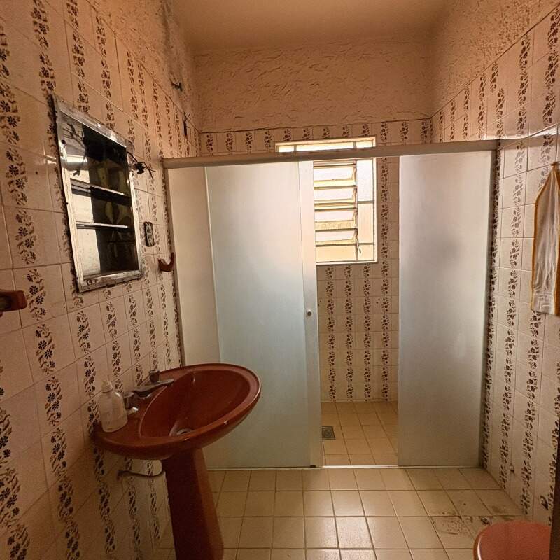 Casa para aluguel no Centro: 