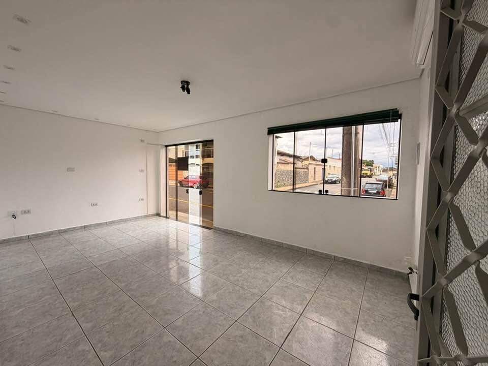 Sala para aluguel no Centro: 