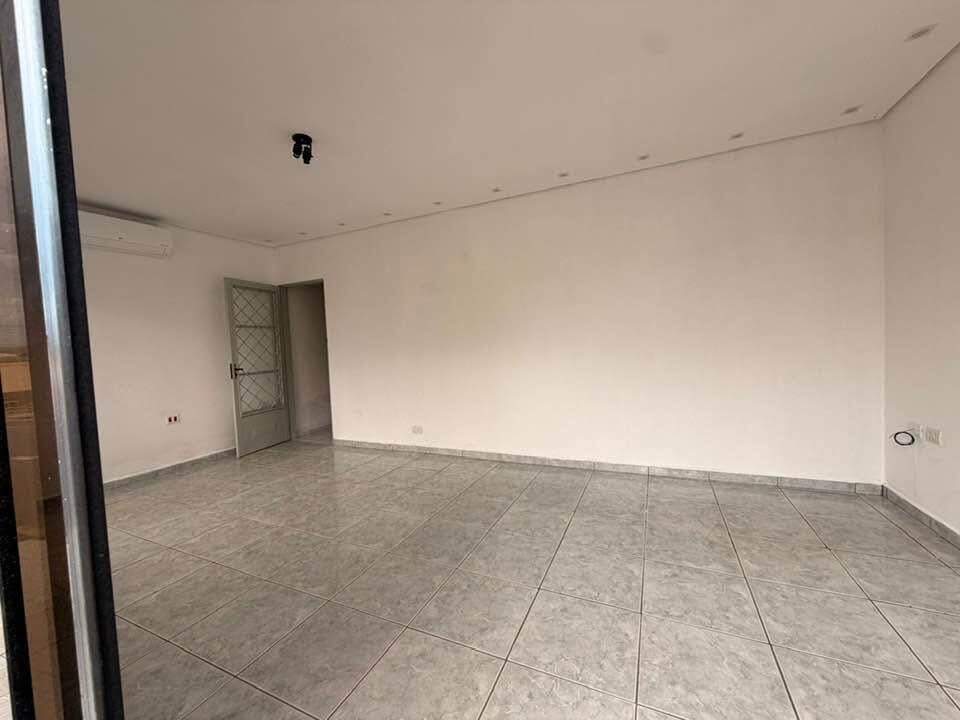 Sala para aluguel no Centro: 