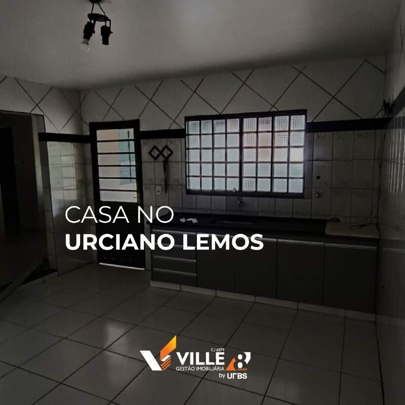 Casa à venda no Urciano Lemos: 