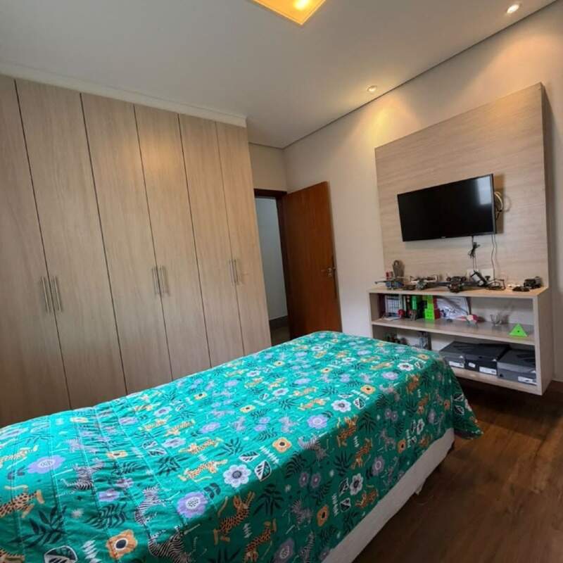 Casa à venda no Jardim Cecilia: 