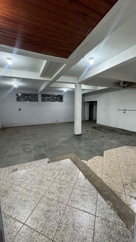Sala para aluguel no Centro: 