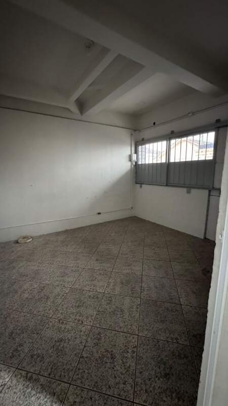 Sala para aluguel no Centro: 