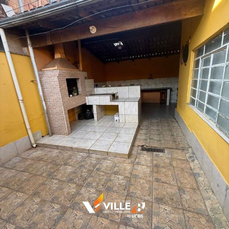 Casa à venda no Urciano Lemos: 