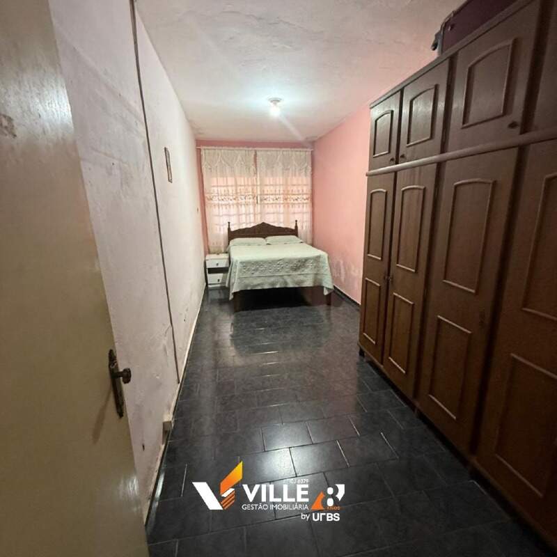 Casa à venda no Urciano Lemos: 