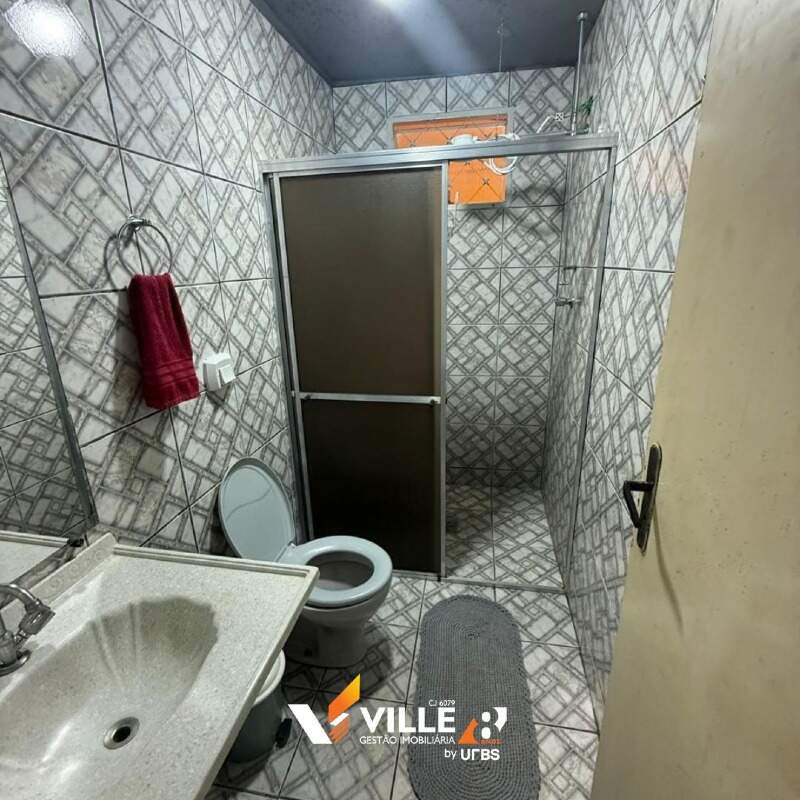 Casa à venda no Urciano Lemos: 